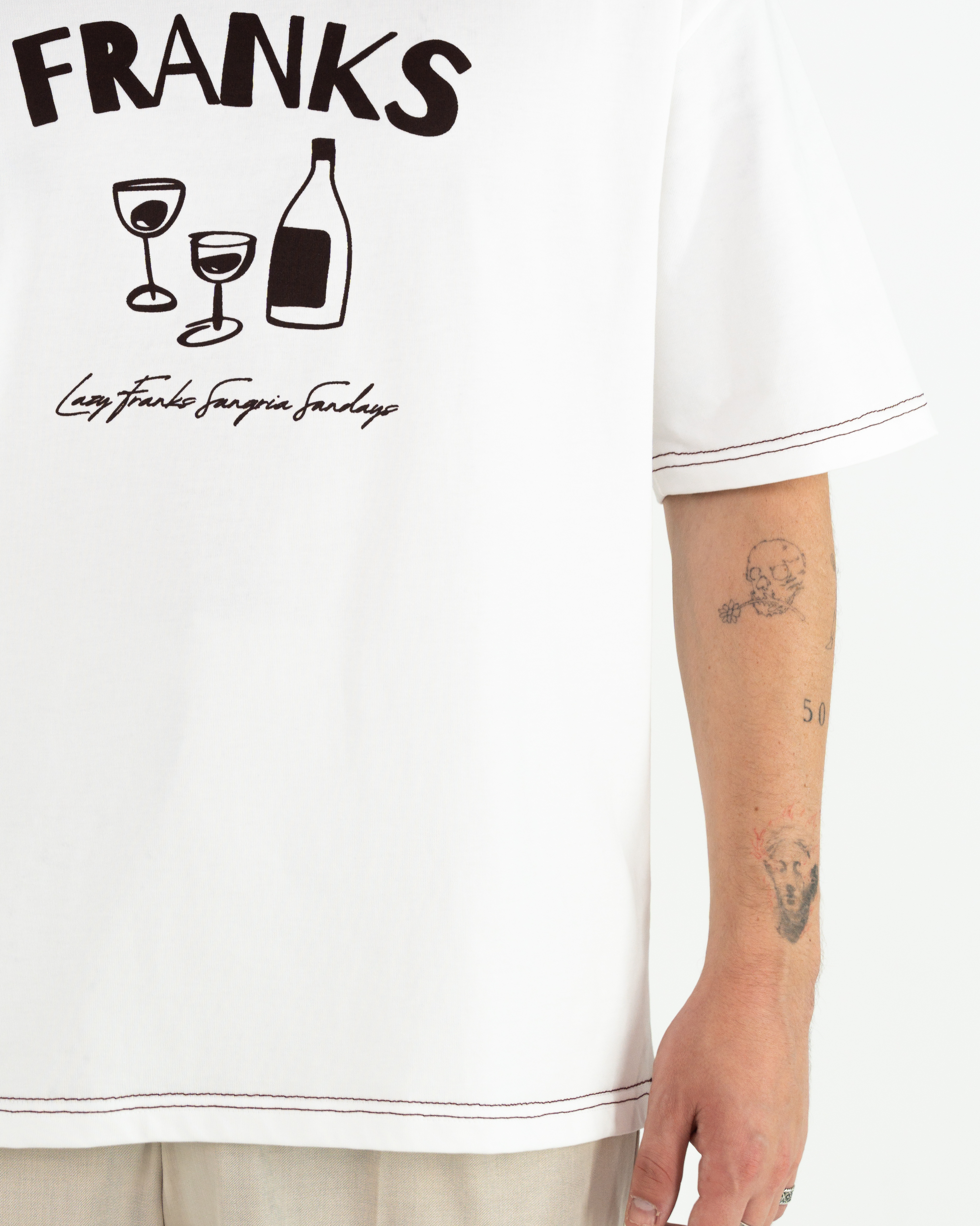 THE SUNDAY T-SHIRT