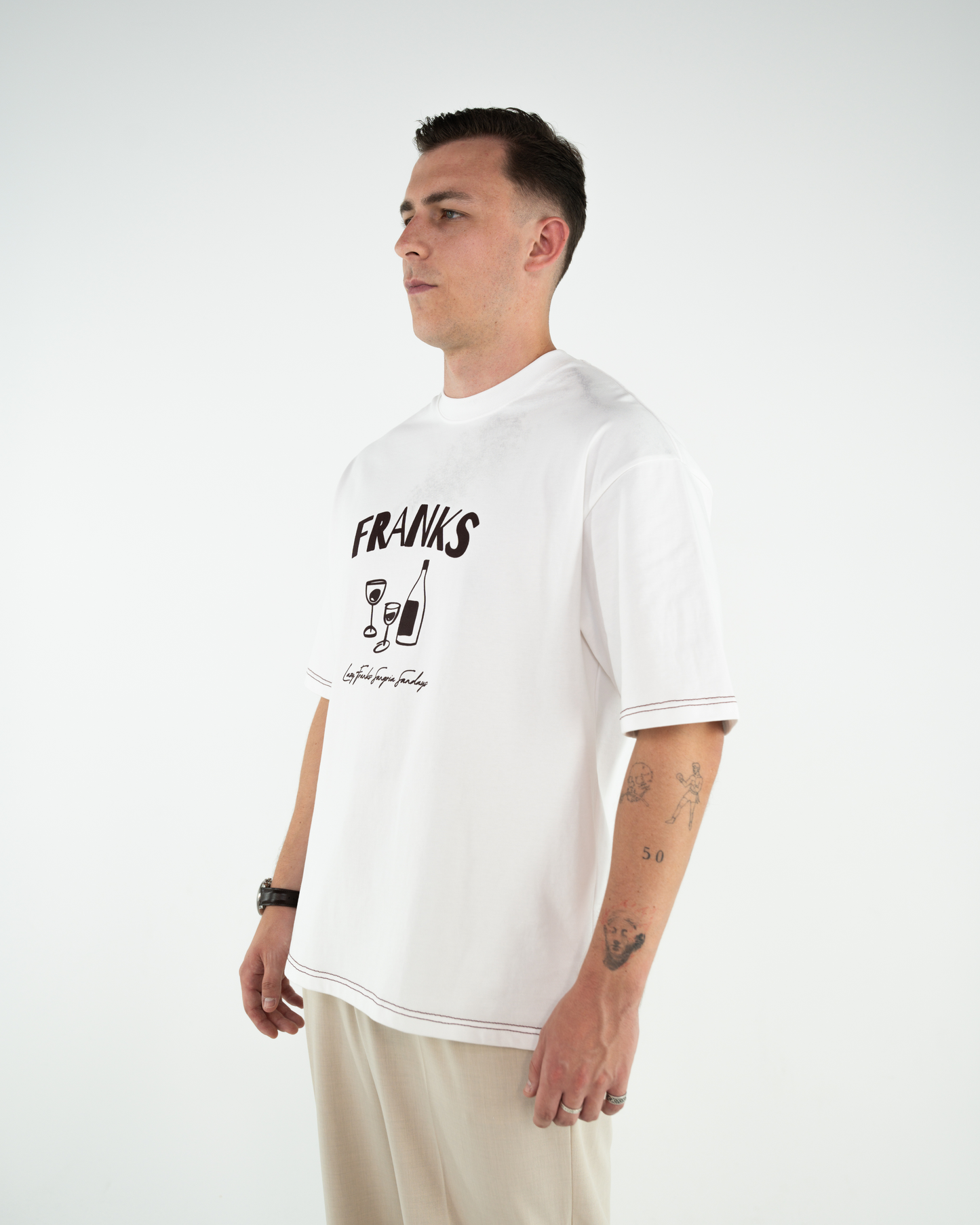 THE SUNDAY T-SHIRT