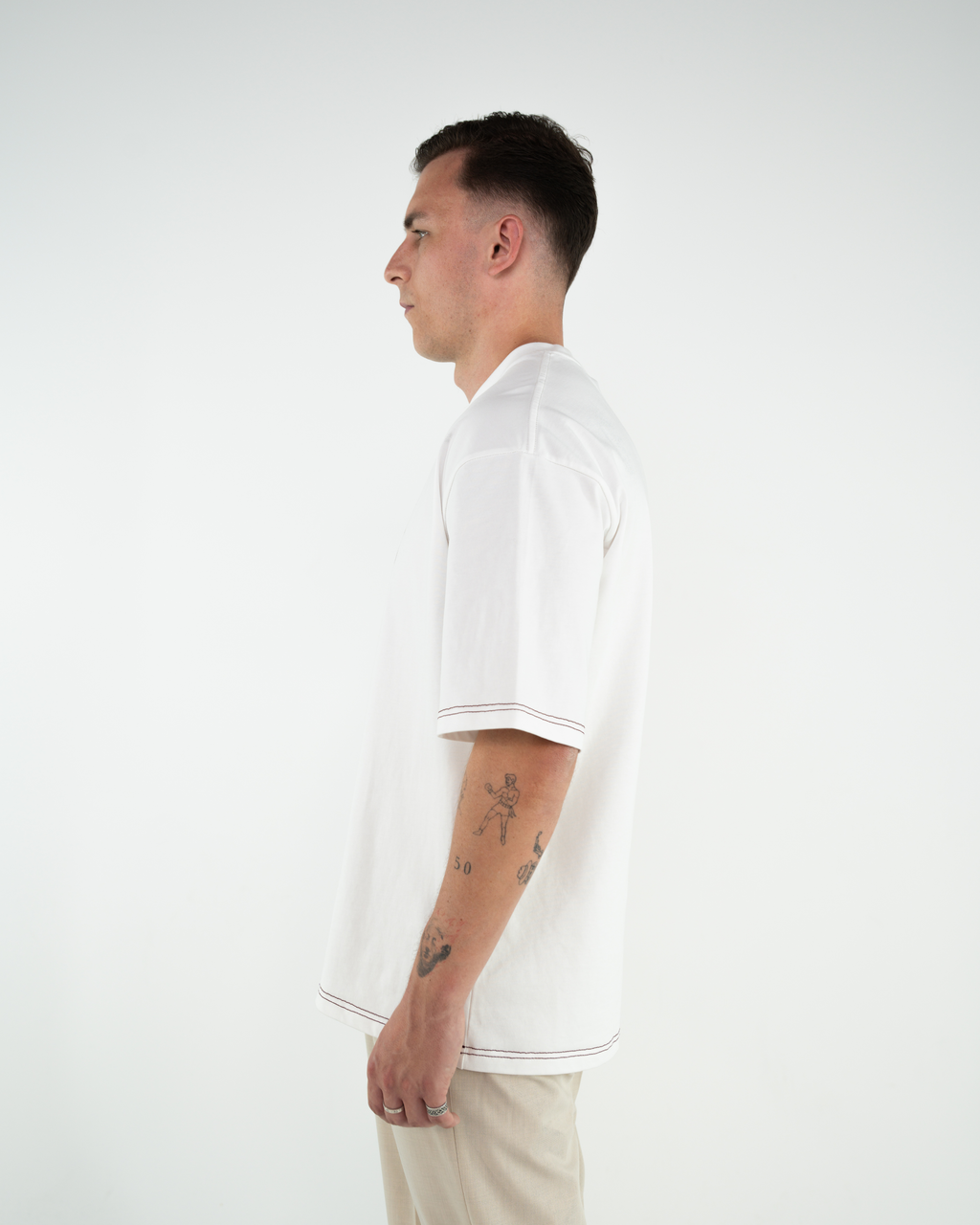 THE SUNDAY T-SHIRT
