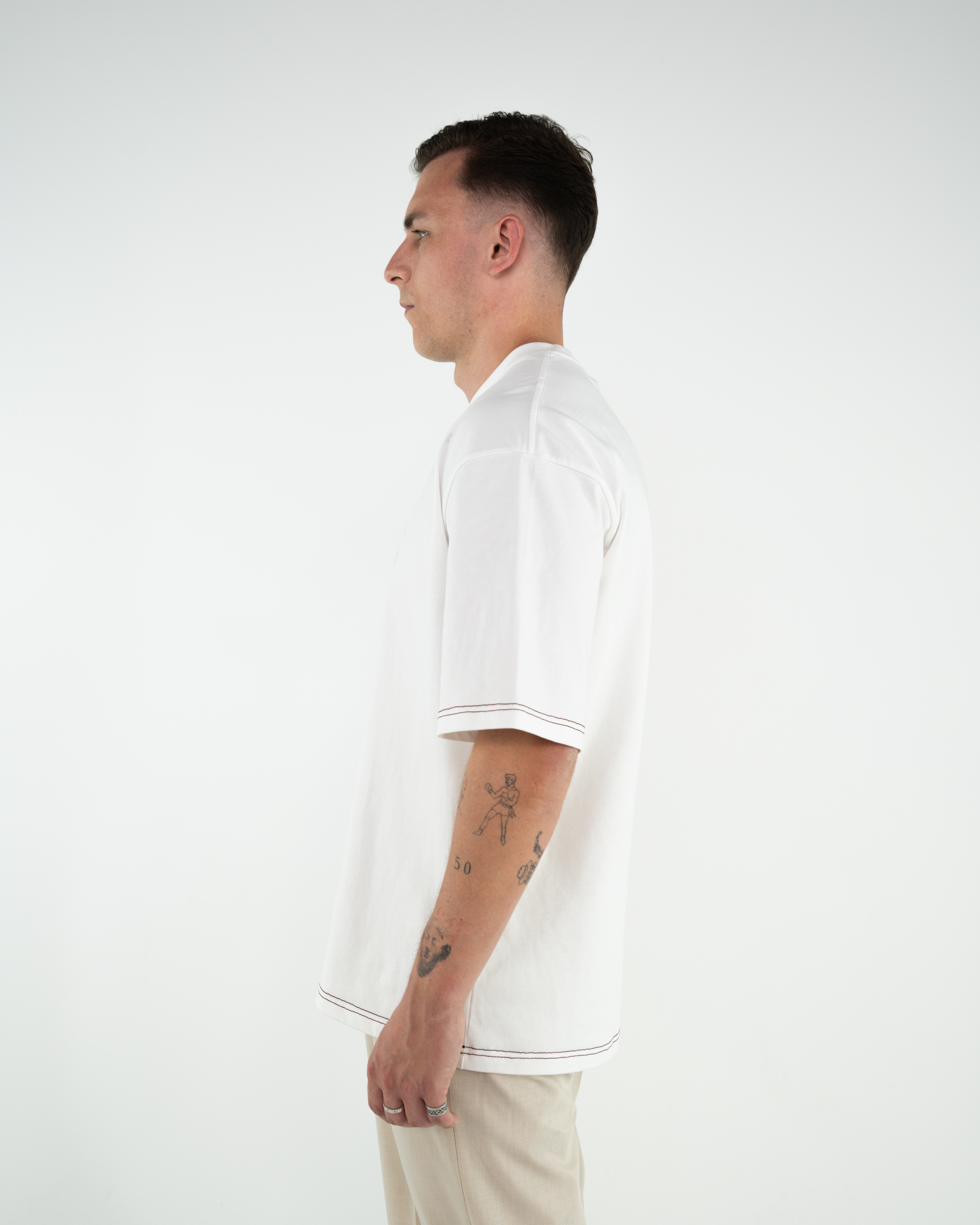 THE SUNDAY T-SHIRT